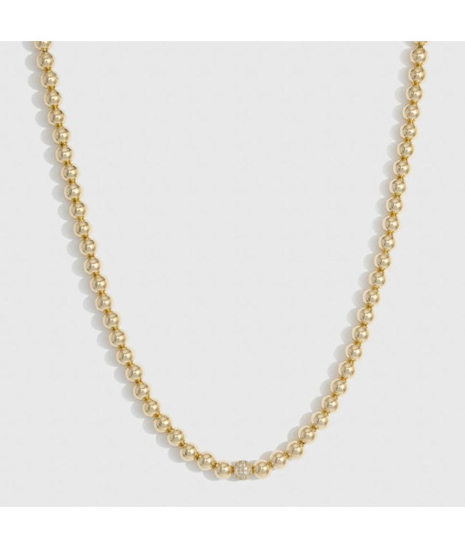 Collier Refined 17